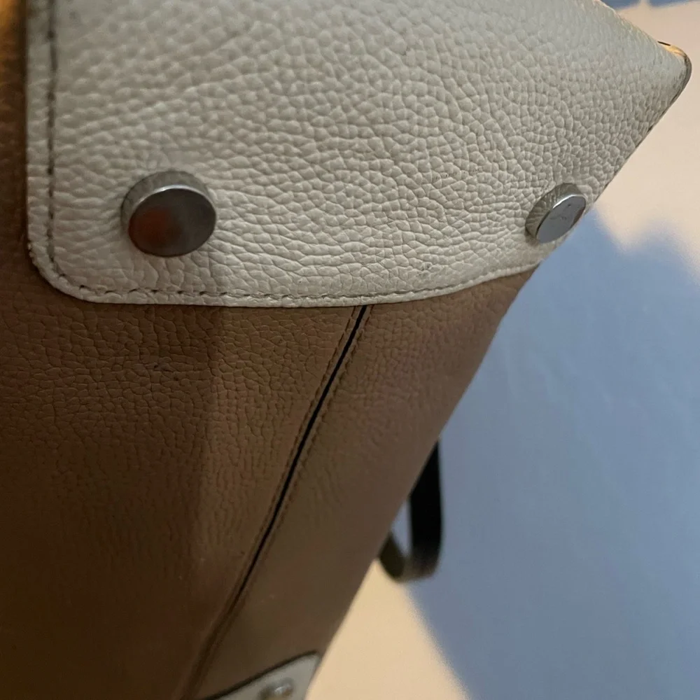 Michael Kors purse - Picture 8 of 8